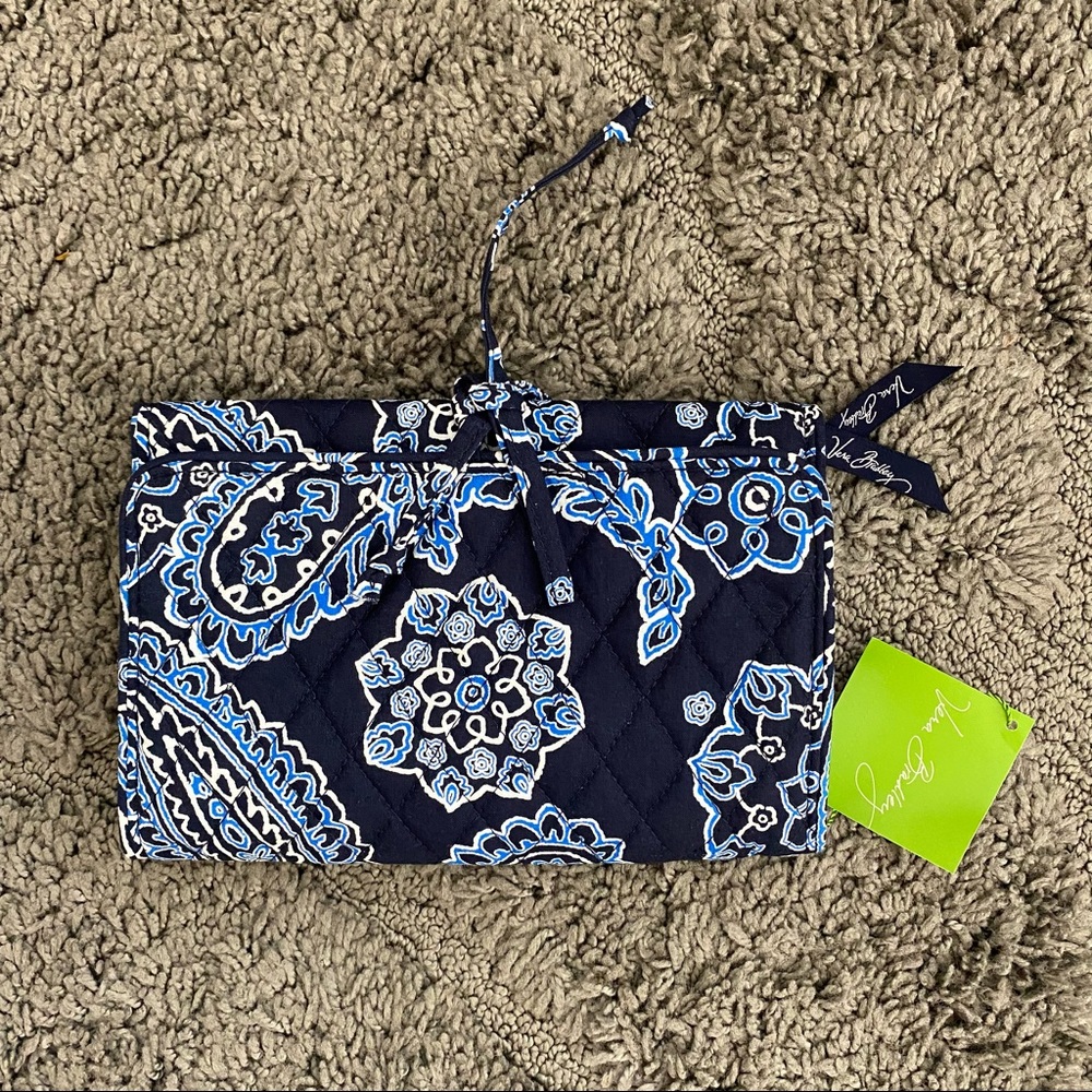 NEW Vera Bradley All Wrapped Up Jewelry Roll